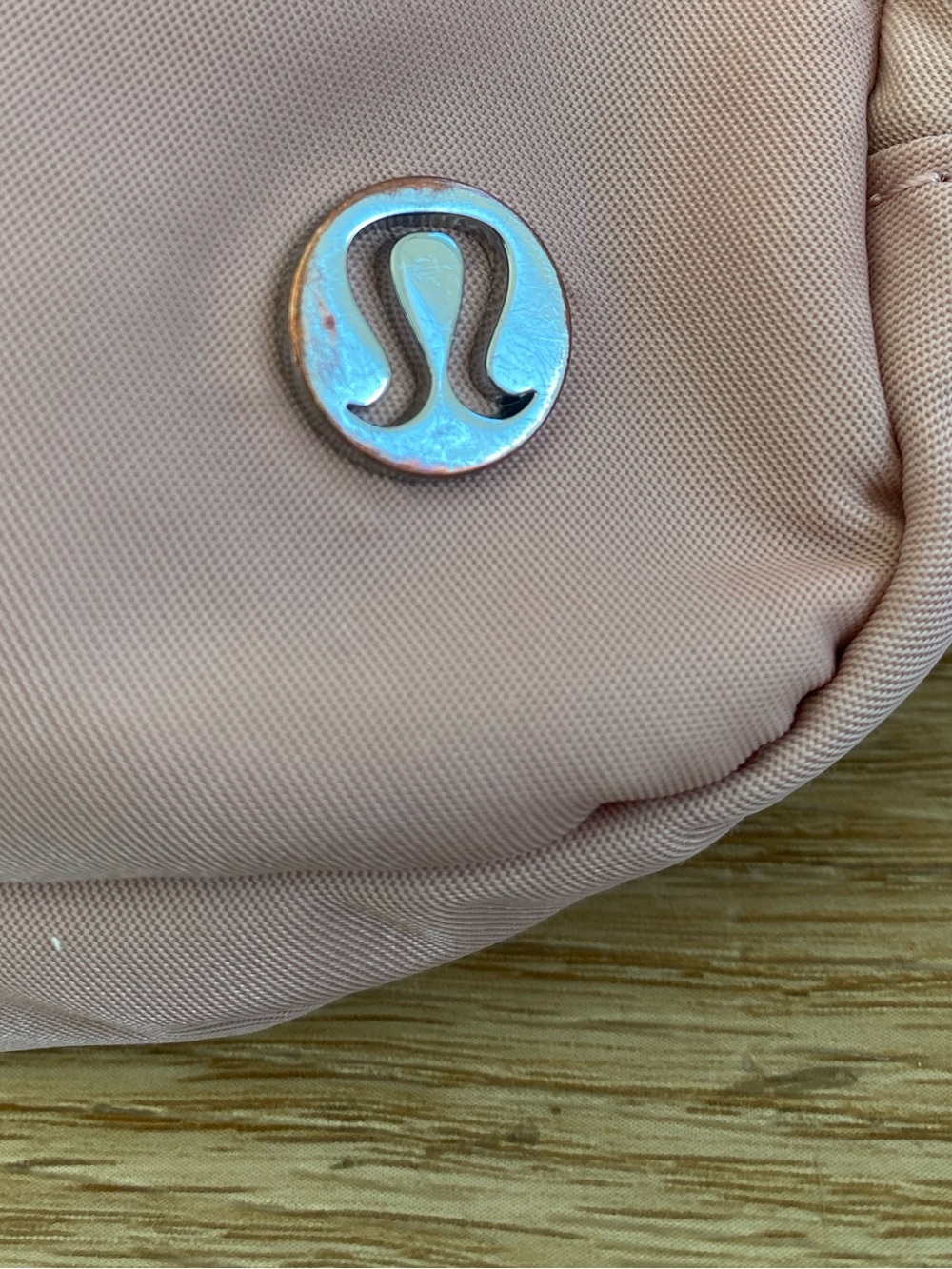 lululemon Everywhere Belt Bag 1L Pink Pastel - Picture 7 of 13